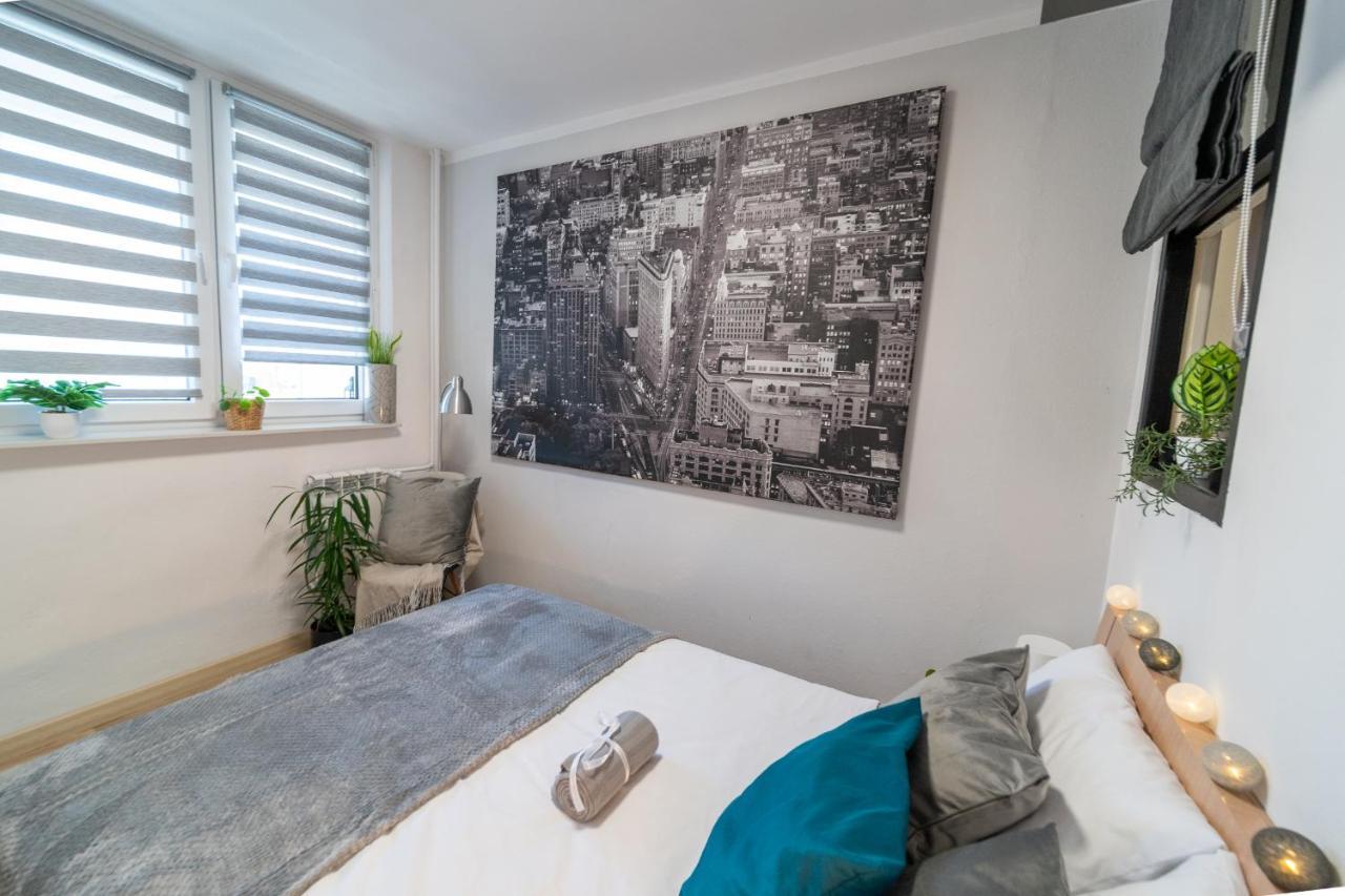 Metro Lux Home Apartment Warszawa Exteriör bild