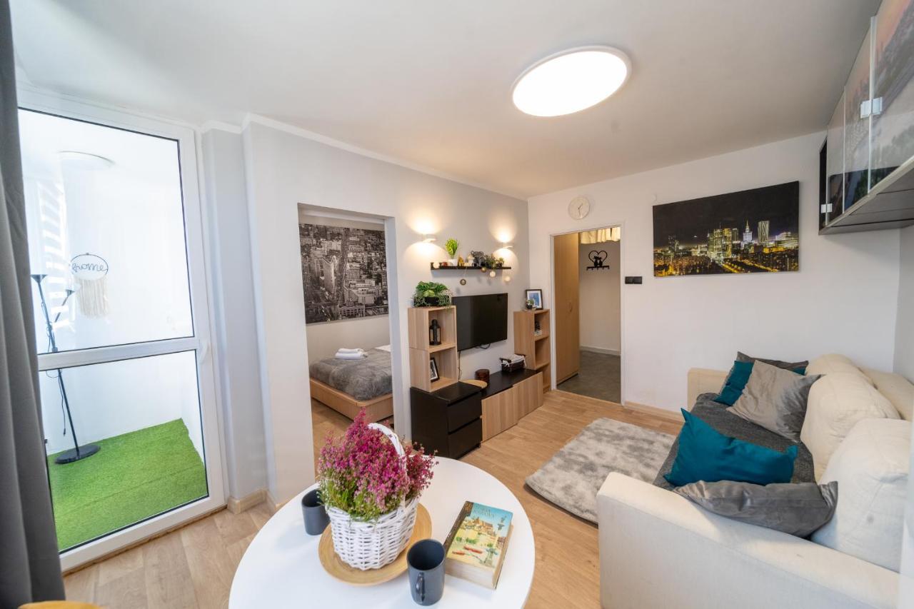 Metro Lux Home Apartment Warszawa Exteriör bild